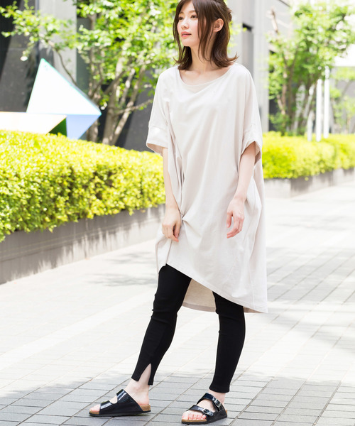 mili an deni(ミリアンデニ)の「綿100%モモンガBIGワンピース(ワンピース・レディース・チャコールグレー/ベージュ/ネイビー/グレー/キャメル/オフホワイト/ブラック/ラベンダー/サーモンピンク/オリーブ/アッシュグレー/サックスブルー/カーキ/ダークブルー・M/L)」の5枚目の写真