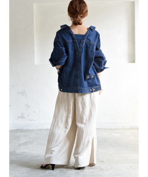 LHELBIE(レルビエ)の「オーバーサイズバックタックボタンデニムGジャン(デニムジャケット・レディース・インディゴブルー/ブルー・M)」の18枚目の写真