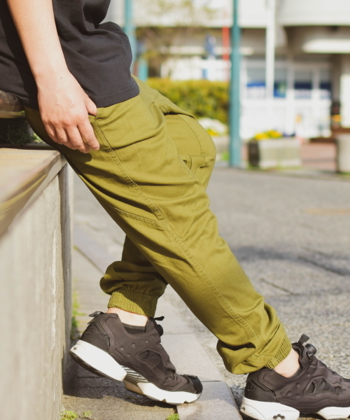 Bling Leads（ブリングリーズ）の「【Bl】サルエルジョガーパンツ（チノパンツ・メンズ・ブラック/ベージュ/ネイビー/カーキ/マルチ/ワンウォッシュ/ストライプ・MEDIUM/LARGE/X-LARGE）」の4枚目の写真