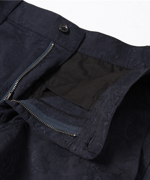 KATHARINE HAMNETT LONDON （キャサリンハムネットロンドン）の「PAISLEY JACQUARD / ペイズリ―ジャガードショーツ（その他パンツ・メンズ・グレー/ネイビー/ブラック/カーキ・LARGE/MEDIUM/AL）」の12枚目の写真