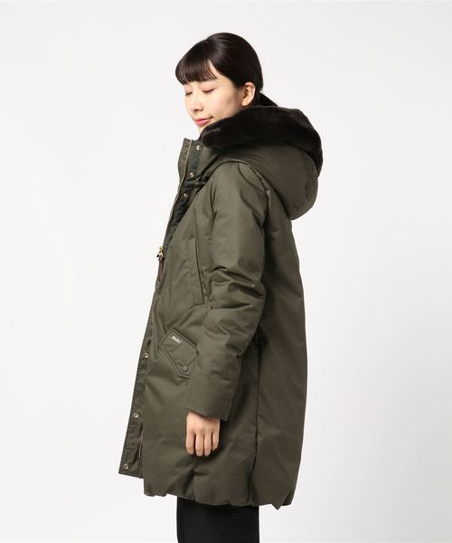 Abahouse Devinette（ドゥヴィネット）の「WOOLRICH/ウールリッチ　COCOONPARKA（トレンチコート・レディース・モカ・フリー）」の4枚目の写真