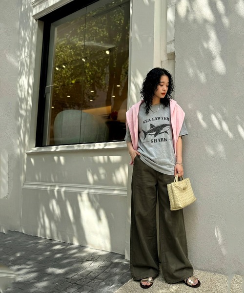 antiqua（アンティカ）の「綿100％ 無地 デニム パンツ（デニムパンツ・レディース・ブルー/ノンウォッシュ/カーキ/キャメル/ブラック/ナチュラル/インディゴブルー・S/M/L）」の16枚目の写真