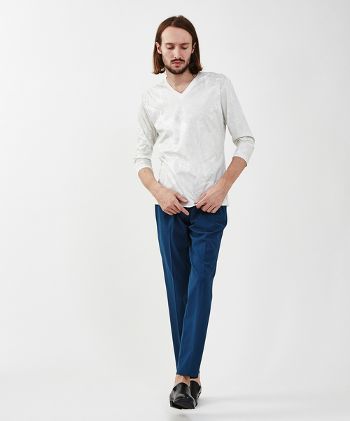 5351 POUR LES HOMMES（ゴーサンゴーイチプールオム）の「【接触冷感】ビッグフラワースムースVネック7分袖（Tシャツ/カットソー・メンズ・ホワイト/ブラック・44/46/48/50）」の11枚目の写真