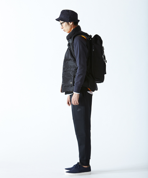 BEAMS(ビームス)の「NIKE / ナイキ テック フリース カフ(その他パンツ・メンズ・ブラック/グレー・LARGE/SMALL/MEDIUM)」の4枚目の写真