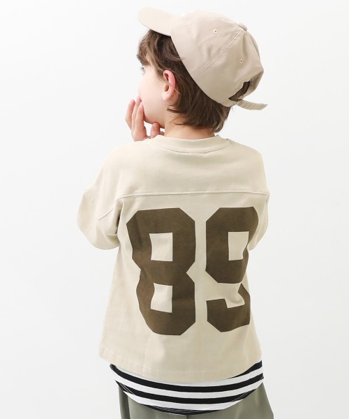 devirock（デビロック）の「バックプリントTシャツ（Tシャツ/カットソー・キッズ・キャメル/モカ/バイオレット/スミクロ/ダークオリーブ/パープル系その他/サックスブルー/ブルー系その他/ベージュ/グリーン系その他・120cm/100cm/140cm/160cm/150cm/110cm/130cm）」の4枚目の写真