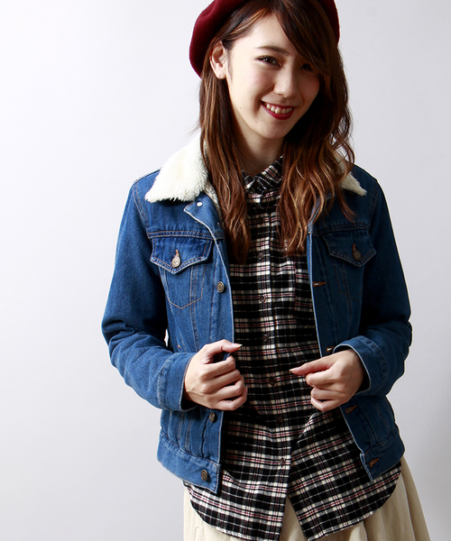 WEGO（ウィゴー）の「WEGO/ボアGジャン（デニムジャケット・レディース・インディゴブルー/ダークインディゴブルー/アイボリー・FREE）」の2枚目の写真