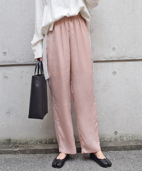 Marient（マリエント）の「ヴィンテージサテンラインパンツ（その他パンツ・レディース・ピンク/ブルー/ライトグリーン/アイボリー・FREE）」の4枚目の写真