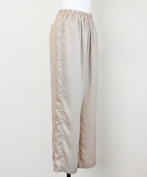 Marient（マリエント）の「ヴィンテージサテンラインパンツ（その他パンツ・レディース・ピンク/ブルー/ライトグリーン/アイボリー・FREE）」の15枚目の写真