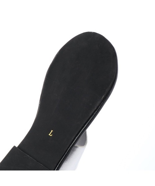 Serene ce cool(セレンセクール)の「ワイドカバートングフラットサンダル(サンダル・レディース・ブラック/ブラウン/ベージュ/シルバー・S/M/L/LL)」の17枚目の写真