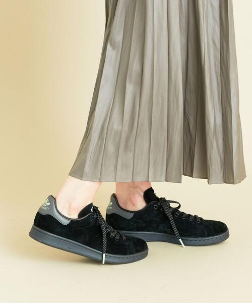 adidas（アディダス）の「＜adidas Originals(アディダス)＞∴スエード STAN SMITH スタンスミス/BLACK ◆（スニーカー・レディース・ブラック・23cm/25cm/24.5cm/24cm/23.5cm/22.5cm）」の11枚目の写真