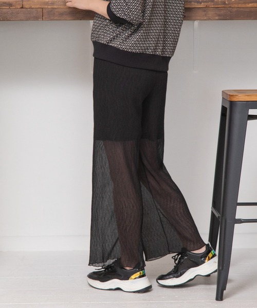 Mysa&Liina（ミーサリーナ）の「シフォンセミフレアシアーパンツ（その他パンツ・レディース・ブラック/ブラウン/ピンク・M）」の5枚目の写真