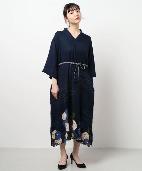 カヤ（カヤ）の「【カヤ】冬牡丹 着物風ワンピース（ワンピース・レディース・パープル/ネイビー/スミクロ・FREE）」の17枚目の写真