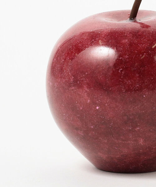 bpr BEAMS（ビーピーアール ビームス ）の「DETAIL INC. / Marble Apple Small（インテリア雑貨・メンズ・レッド/ブラック・ONE SIZE）」の9枚目の写真
