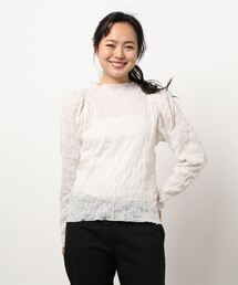 earth music&ecology | パワーショルダーレースカットプルオーバー ＊(Tシャツ/カットソー)