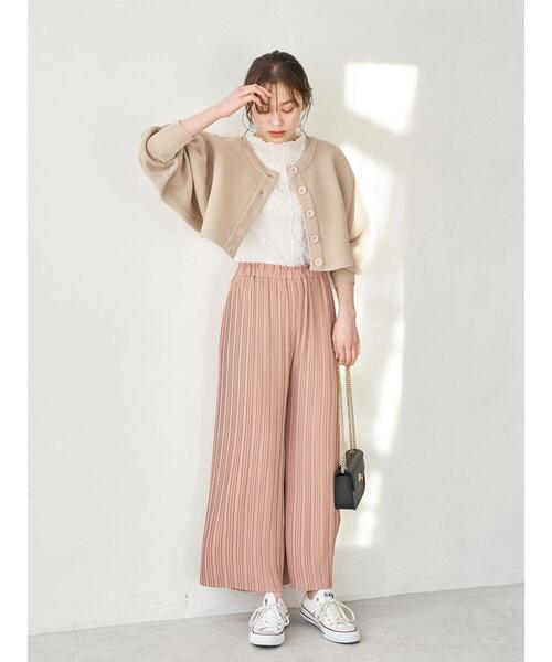 earth music&ecology（アースミュージックアンドエコロジー）の「パワーショルダーレースカットプルオーバー ＊（Tシャツ/カットソー・レディース・ブラック/ベージュ/オフホワイト/ミント・FREE）」の18枚目の写真