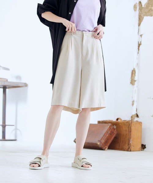 ENDER PRODUCTS(エンダープロダクツ)の「ブライトポプリン タックワイドショートパンツ【ENDER PRODUCTS/エンダープロダクツ】(その他パンツ・メンズ・ライラック/グレイッシュブルー/ブラウン/キナリ/グレイッシュベージュ/ブラック・M/L)」の8枚目の写真