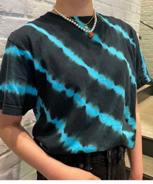 Ray BEAMS（レイビームス）の「Available Today × Ray BEAMS / 別注 タイダイ Tシャツ（Tシャツ/カットソー・レディース・ブラック/レッド/グリーン・ONE SIZE）」の2枚目の写真