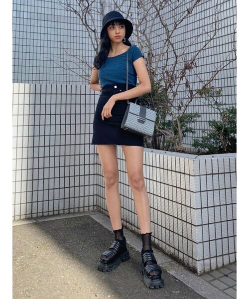 EMODA（エモダ）の「ショートリブトップ（Tシャツ/カットソー・レディース・ホワイト/ブラック/オレンジ/ブルー・FREE）」の6枚目の写真