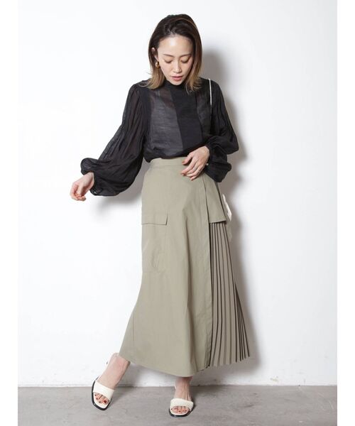 THE DAYZ TOKYO(ザデイズトーキョー)の「【THE DAYZ TOKYO】ボリュームスリーブブラウス(シャツ/ブラウス・レディース・ブラック/オフホワイト・FREE)」の21枚目の写真