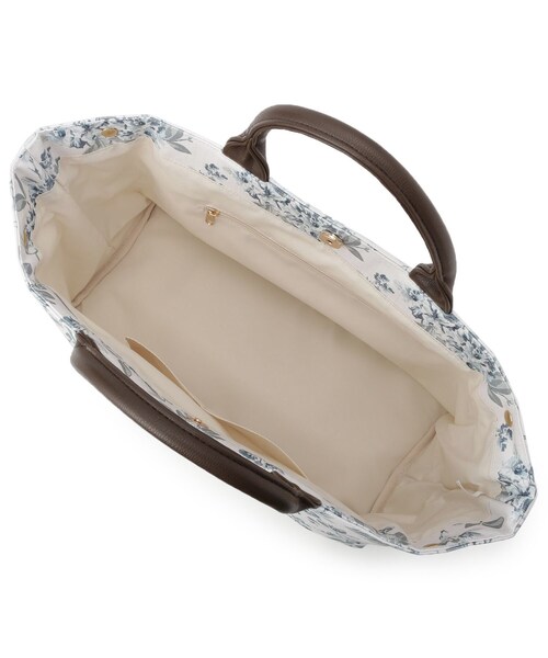 LAURA ASHLEY（ローラアシュレイ）の「ボタニカル柄レクタングルトートバッグ（トートバッグ・レディース・ホワイト系その他/ネイビー系・00）」の6枚目の写真