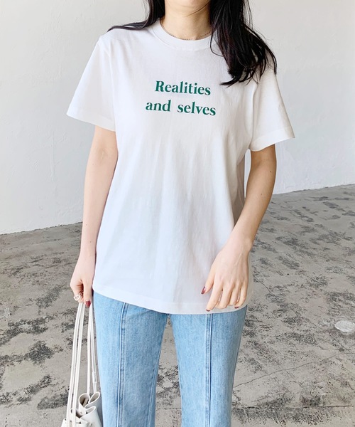 RealitiesカラーロゴプリントコンパクトTシャツ