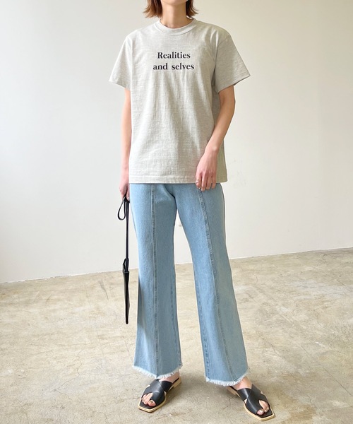 RealitiesカラーロゴプリントコンパクトTシャツ