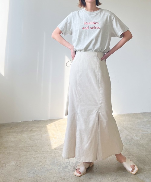 RealitiesカラーロゴプリントコンパクトTシャツ