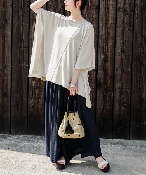 osharewalker（オシャレウォーカー）の「【機能素材】『ドルマン変形カットソー』（Tシャツ/カットソー・レディース・ブラック/アイボリー/ピンク/グリーン/モカ/グレイッシュブルー/ラベンダー・FREE）」の18枚目の写真