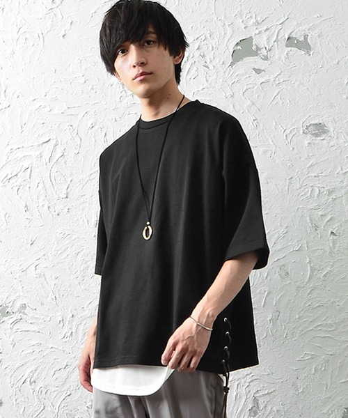 MinoriTY（マイノリティ）の「メンズ5分袖インレイミニ裏毛サイドレースアップビッグシルエットTeeシャツ（Tシャツ/カットソー・メンズ・ブラック/オフホワイト/カーキ/モカ・M/L）」の3枚目の写真