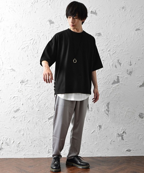 MinoriTY（マイノリティ）の「メンズ5分袖インレイミニ裏毛サイドレースアップビッグシルエットTeeシャツ（Tシャツ/カットソー・メンズ・ブラック/オフホワイト/カーキ/モカ・M/L）」の8枚目の写真