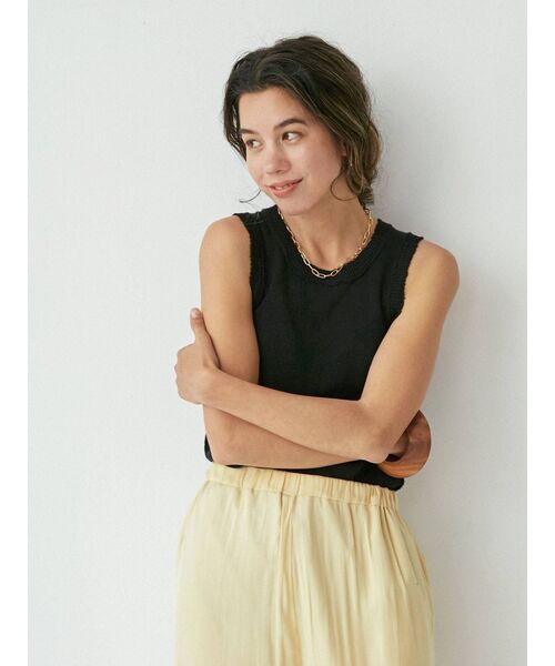 Ungrid（アングリッド）の「透かし編みニットタンクトップ（タンクトップ・レディース・ブラック/アイボリー/カーキ・FREE）」の19枚目の写真