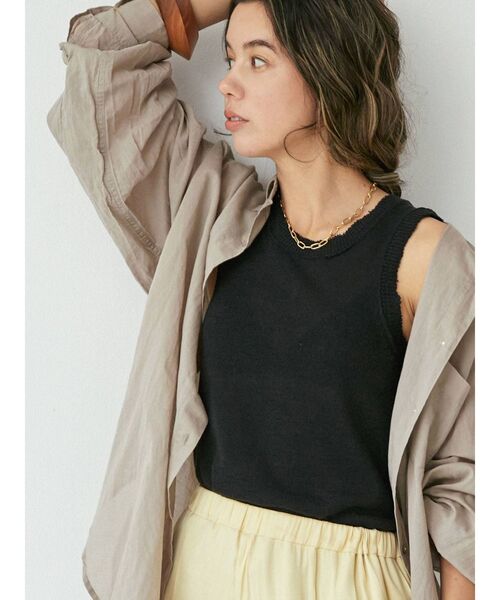 Ungrid（アングリッド）の「透かし編みニットタンクトップ（タンクトップ・レディース・ブラック/アイボリー/カーキ・FREE）」の12枚目の写真