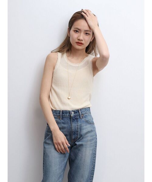 Ungrid（アングリッド）の「透かし編みニットタンクトップ（タンクトップ・レディース・ブラック/アイボリー/カーキ・FREE）」の6枚目の写真