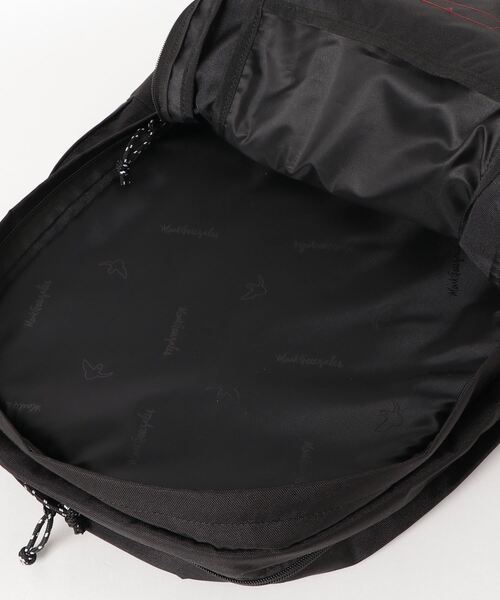 Mark Gonzales（マーク・ゴンザレス）の「【MARK GONZALES/マークゴンザレス】ワンポイントロゴ バッグパック（バックパック/リュック・メンズ・ブラック×レッド/ブラック×ブラック・FREE）」の5枚目の写真