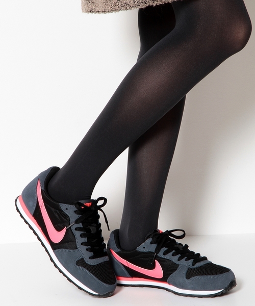 ODETTE E ODILE(オデットエオディール)の「ナイキ/NIKE ジニコ(スニーカー・レディース・ブラック・23cm/25cm/23.5cm/24cm/24.5cm/22.5cm)」の3枚目の写真