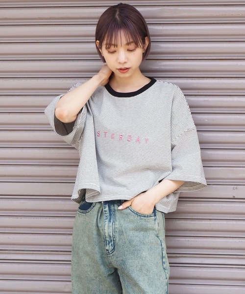 tiptop（ティップトップ）の「ボーダーショート丈Tシャツ（Tシャツ/カットソー・レディース・グリーン/ブルー/ホワイト系その他/ベージュ/サックスブルー/ラベンダー/オフホワイト・FREE）」の21枚目の写真