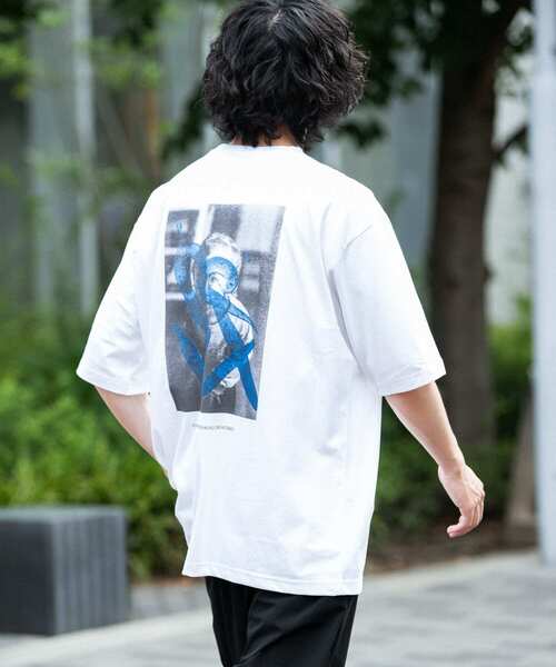 ITEMS URBANRESEARCH（アイテムズ アーバンリサーチ）の「フォト&ロゴ プリントTシャツ S.T.C.（Tシャツ/カットソー・メンズ・その他3/その他2/その他1・LARGE/MEDIUM）」の9枚目の写真