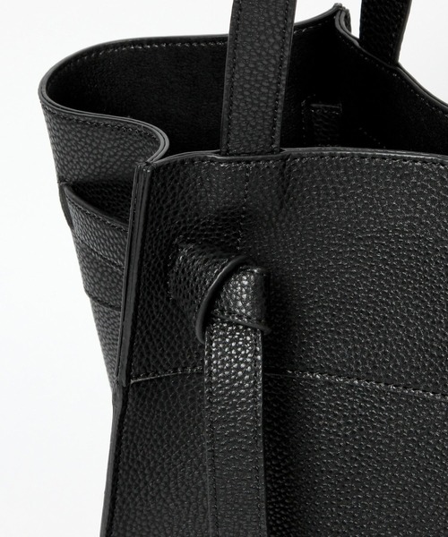 LEPSIM（レプシィム）の「【驚くほど、かるーーーい】ベルトトートバッグ　957934（トートバッグ・レディース・アイボリー/ブラック/ブラウン・ONE SIZE）」の13枚目の写真