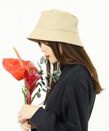 salle de bal POUR TOUS（サルデバルプールトゥス）の「【 polka polka / ポルカポルカ 】 フェイクレザー バケットハット SDI（ハット）」