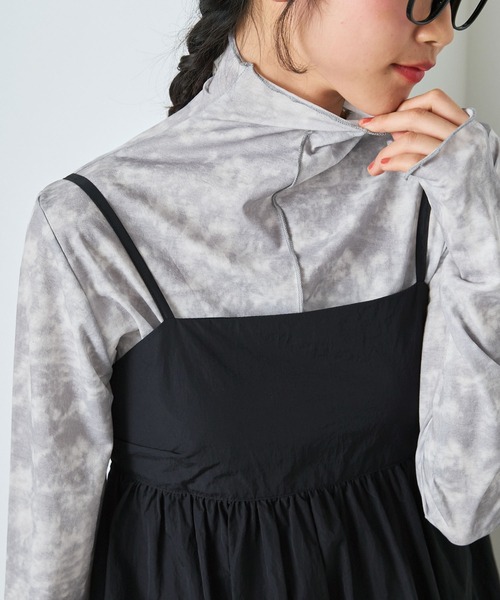 forksy.(フォルクシー)の「【forksy.】シアーメローハイネックアソート柄カットソー(Tシャツ/カットソー・レディース・ベージュ/ブラウン/ライトグリーン/グレイッシュブルー/ダークオレンジ/アイボリー/ブラック/オレンジ/パープル系その他/ブラウン系その他/パープル/グリーン系/ブルー系/グレー系/ブラウン系/オレンジ系・FREE)」の5枚目の写真