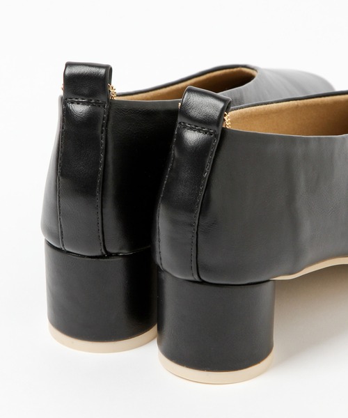 mysty woman（ミスティウーマン）の「アクセ付きフカフカパンプス 957726（パンプス・レディース・ブラック/アイボリー/イエロー系・MEDIUM/LARGE）」の21枚目の写真