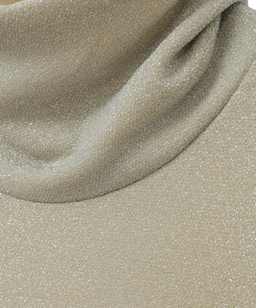 CLANE（クラネ）の「TURTLE　LAME TOPS（Tシャツ/カットソー・レディース・ホワイト/ブラック・1/2）」の4枚目の写真