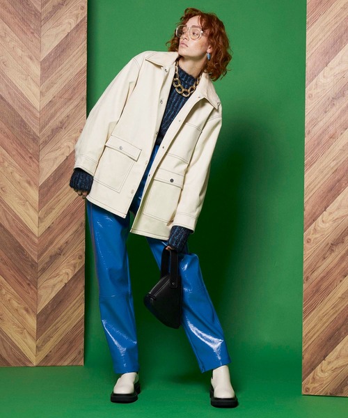 MAISON SPECIAL（メゾンスペシャル）の「トライアングルチェーンバッグ【MAISON SPECIAL/メゾンスペシャル】（ショルダーバッグ・レディース・ホワイト/ブラック/ブラウン・FREE）」の16枚目の写真