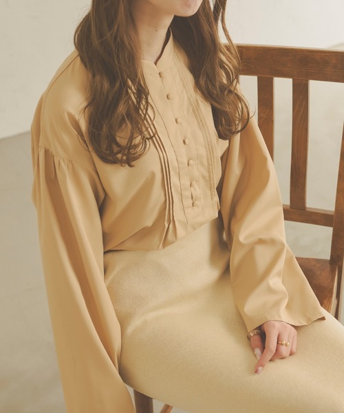 Ambre Neige（アンブルネージュ）の「クルミボタンフレアスリーブシャツ／【WEB/EC限定商品】（シャツ/ブラウス・レディース・モカ/ベージュ/オフホワイト/ライトベージュ/ライトブラウン・FREE）」の5枚目の写真