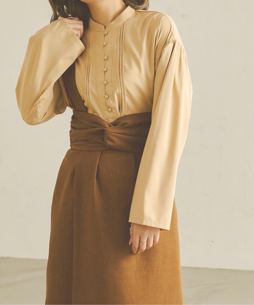 Ambre Neige（アンブルネージュ）の「クルミボタンフレアスリーブシャツ／【WEB/EC限定商品】（シャツ/ブラウス・レディース・モカ/ベージュ/オフホワイト/ライトベージュ/ライトブラウン・FREE）」の11枚目の写真