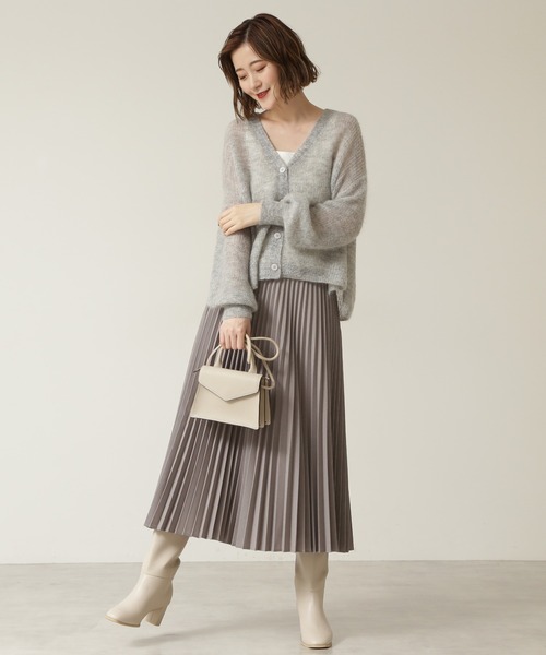 NATURAL BEAUTY BASIC（ナチュラルビューティーベーシック）の「モヘヤブレンドニット カーデ（カーディガン/ボレロ・レディース・グレー/チャコールグレー/ラベンダー・MEDIUM）」の5枚目の写真