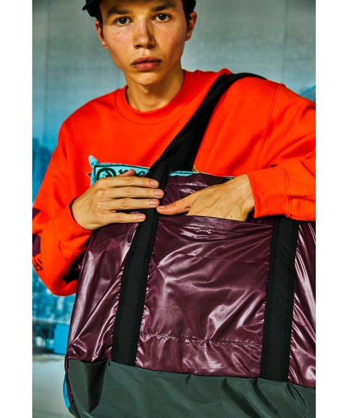 AlexanderLeeChang（アレキサンダーリーチャン）の「5050 POCKETABLE BIG TOTE（トートバッグ・メンズ・ネイビー/グレー/ブルー・ONESIZE）」の18枚目の写真