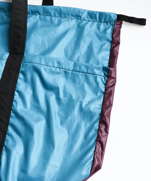 AlexanderLeeChang（アレキサンダーリーチャン）の「5050 POCKETABLE BIG TOTE（トートバッグ・メンズ・ネイビー/グレー/ブルー・ONESIZE）」の19枚目の写真