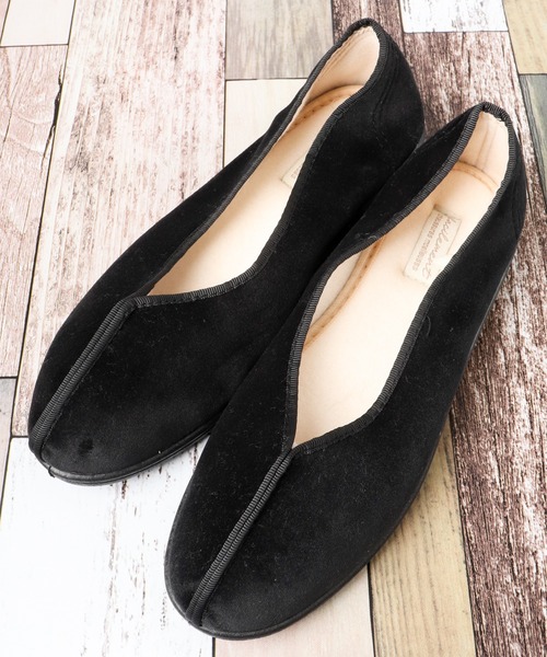 FUNALIVE(ファンアライブ)の「jou jou lier Vカットカンフーシューズ(バレエシューズ・レディース・ブラック/ボルドー/グレイッシュベージュ・M/L)」の5枚目の写真