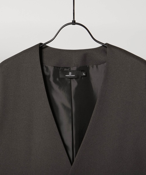 MONO-MART(モノマート)の「【セットアップ】ビッグシルエット スタプレ ポリツイル ノーカラージャケット&イージータックテーパードパンツ(セットアップ・メンズ・ブラック/ネイビー/ブラウン/モスグリーン/グレー系その他/グレイッシュベージュ・M/L)」の8枚目の写真